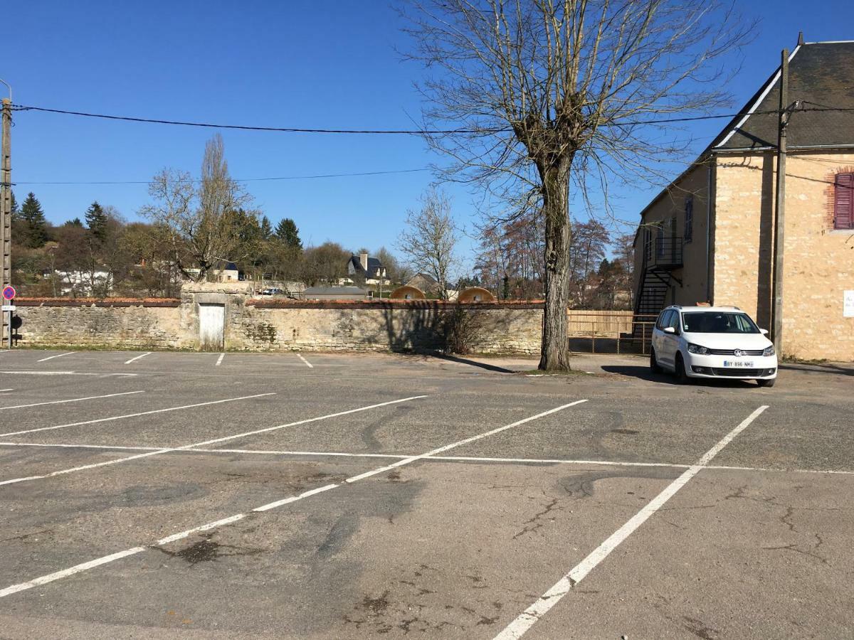 Hotel Au Foudre Du Bazois Châtillon-en-Bazois Exterior foto