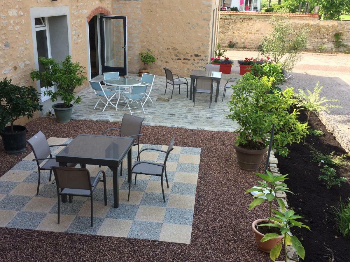Hotel Au Foudre Du Bazois Châtillon-en-Bazois Exterior foto